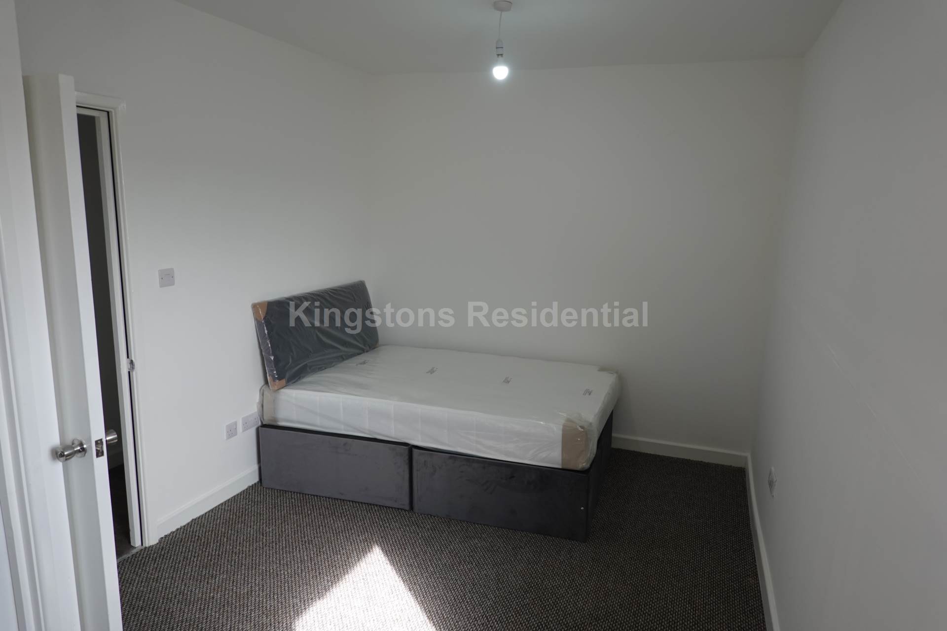 Miskin Street, Cathays, CF24 4AP, Image 7