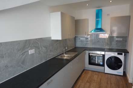 Miskin Street, Cathays, CF24 4AP, Image 1