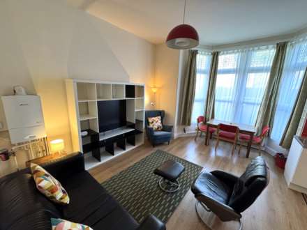 Hickman Road, Penarth, CF64 2AJ, Image 1