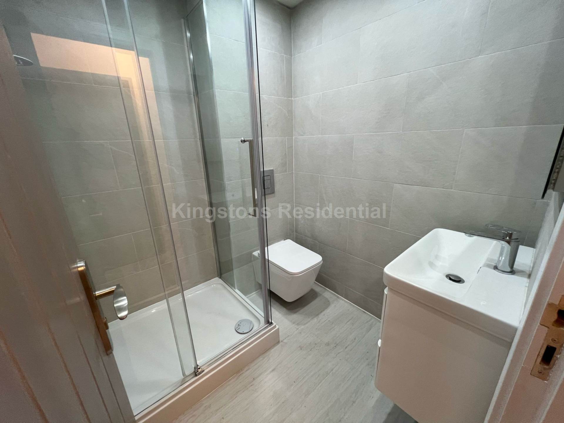 Albany Road, Roath, Cardiff, CF24 3NW, Image 11