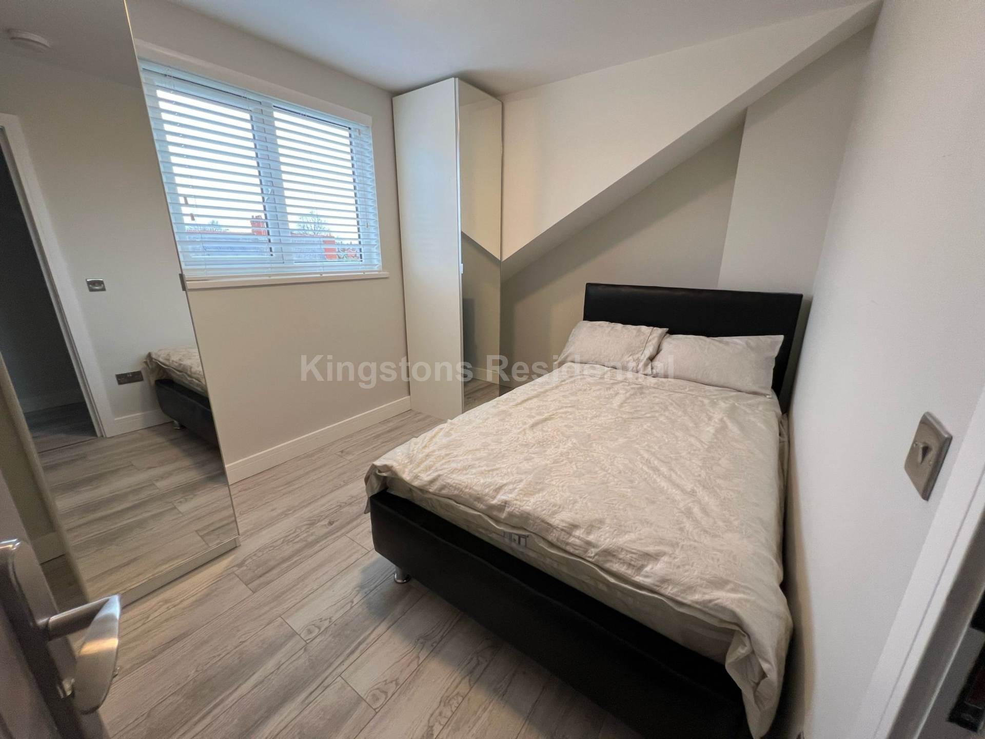 Albany Road, Roath, Cardiff, CF24 3NW, Image 13
