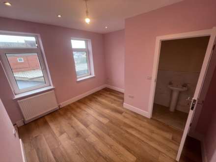 Fanny Street, Cathays, CF24 4EH, Image 7