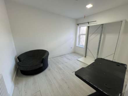 6 Bedroom House at Alfred Street, Roath, Cardiff, CF24 4TY, Image 12
