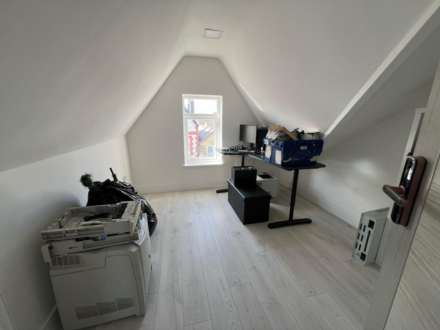 6 Bedroom House at Alfred Street, Roath, Cardiff, CF24 4TY, Image 13