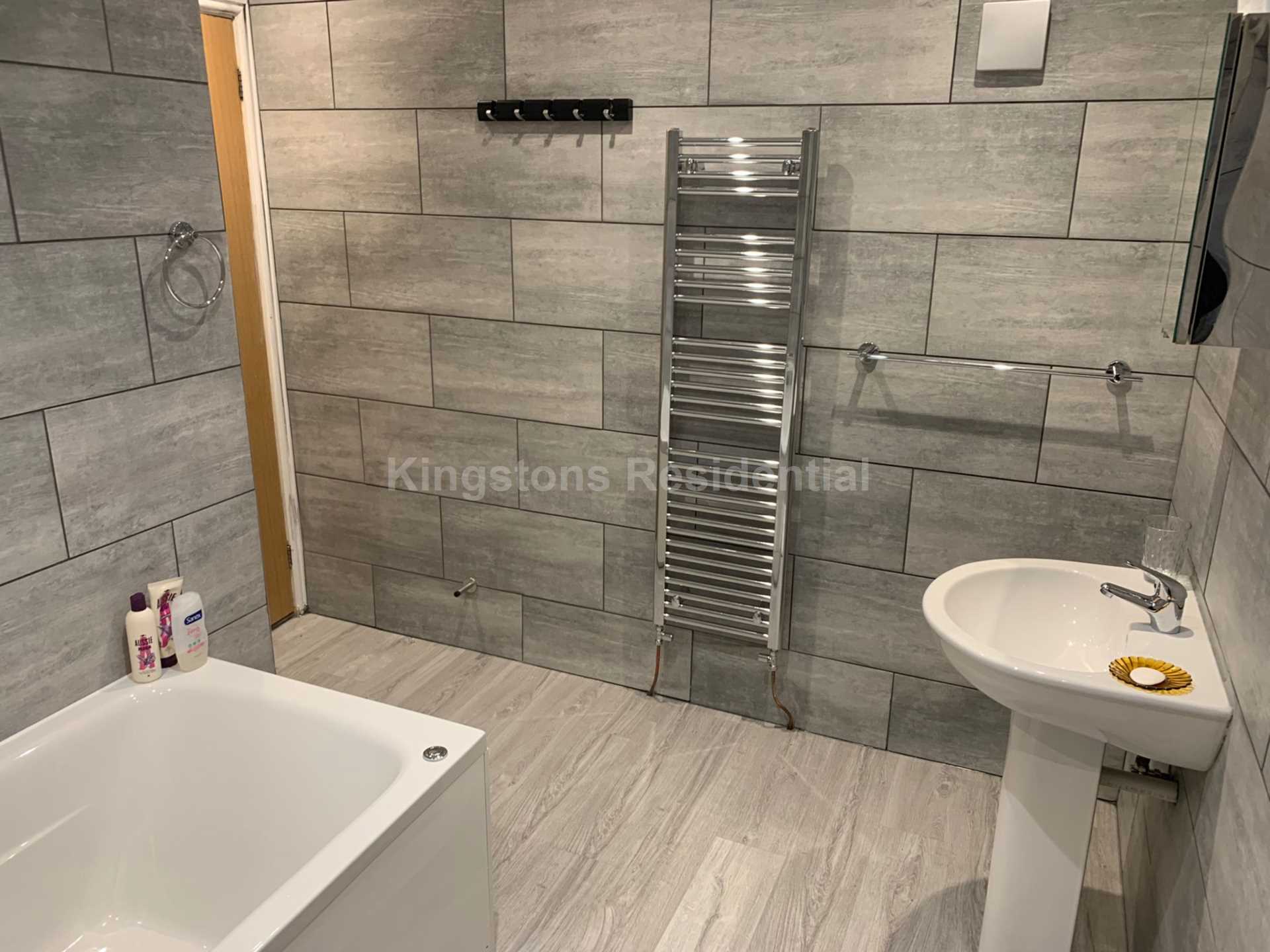 6 Bedroom House at Alfred Street, Roath, Cardiff, CF24 4TZ, Image 5