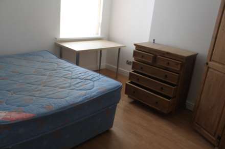 6 Bedroom House at Alfred Street, Roath, Cardiff, CF24 4TZ, Image 10