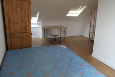 6 Bedroom House at Alfred Street, Roath, Cardiff, CF24 4TZ, Image 12