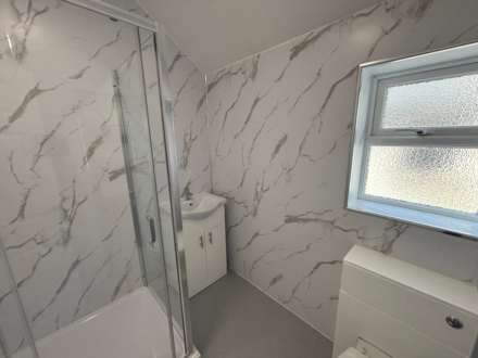5 bedroom House at Brithdir Street, Cathays, CF24 4LE, Image 25