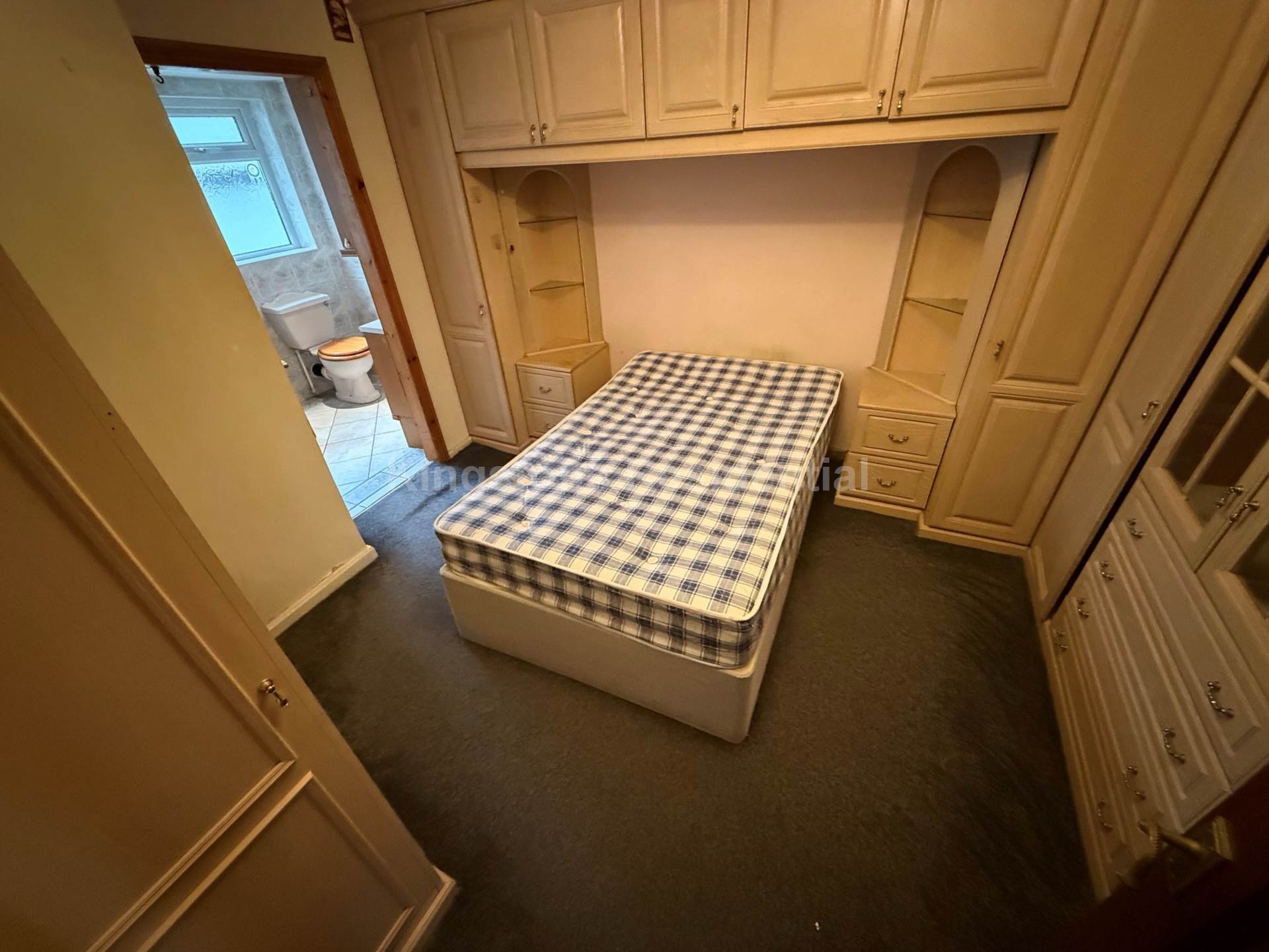 Two Bedroom Apartment in Lower Cathedral Road, Riverside, Cardiff, CF11 6LT, Image 4