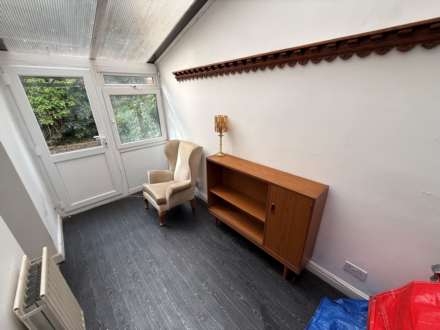 Two Bedroom Apartment in Lower Cathedral Road, Riverside, Cardiff, CF11 6LT, Image 6