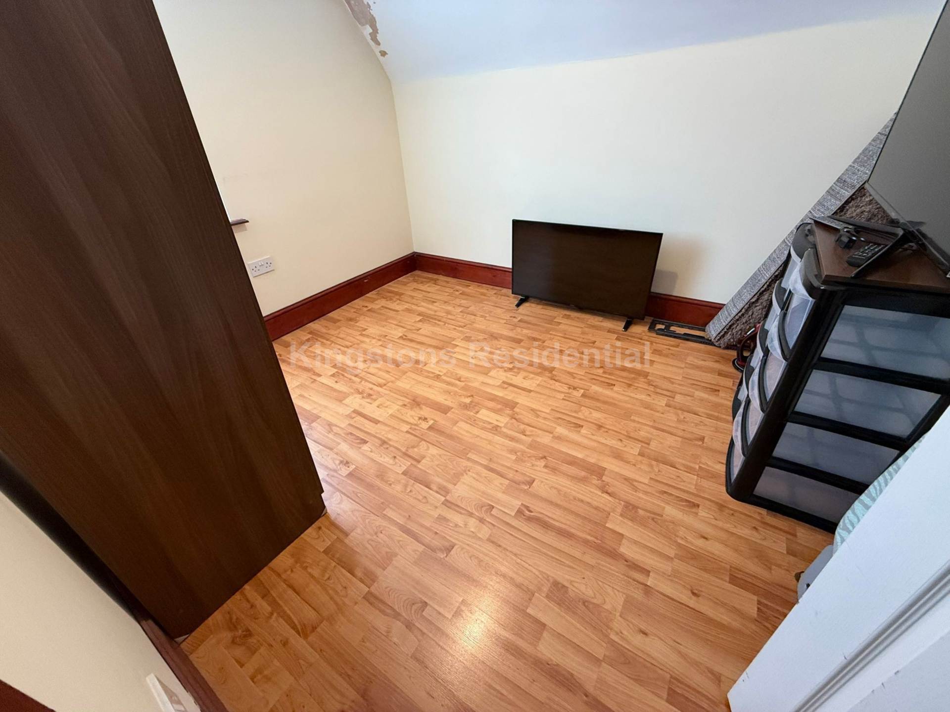 Gordon Road, Cathays, Cardiff, CF24 3AJ, Image 6