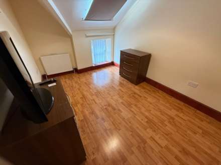 Gordon Road, Cathays, Cardiff, CF24 3AJ, Image 4