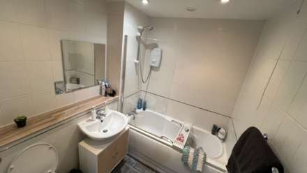 Ezel Court, Century Wharf, Cardiff, CF10 5NS, Image 12