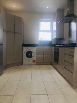 Diana Street, Roath, Cardiff, CF24 4TT