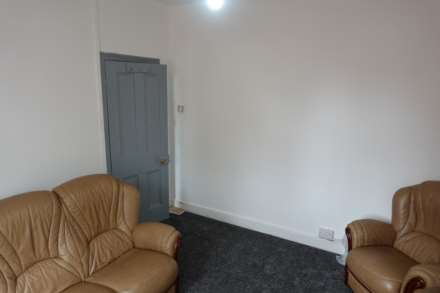 4 Bedroom Terrace, Allensbank Crescent, Heath, Cardiff, CF14 3PR