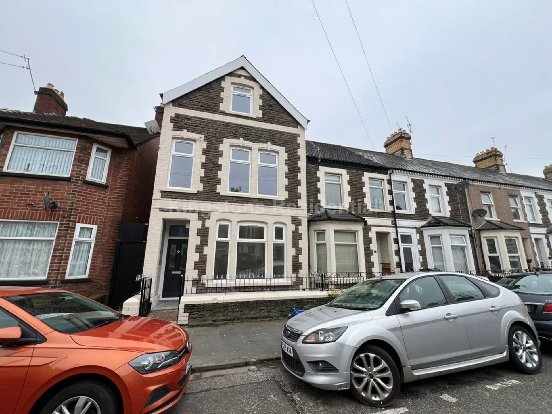 Modern 7 bedroom property in Angus Street, Image 16
