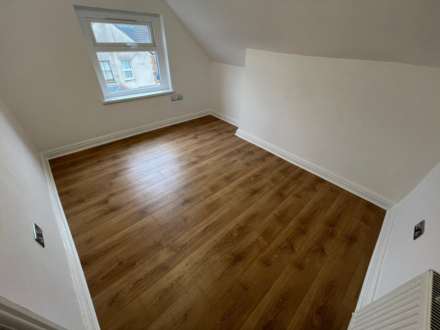 Modern 7 bedroom property in Angus Street, Image 5
