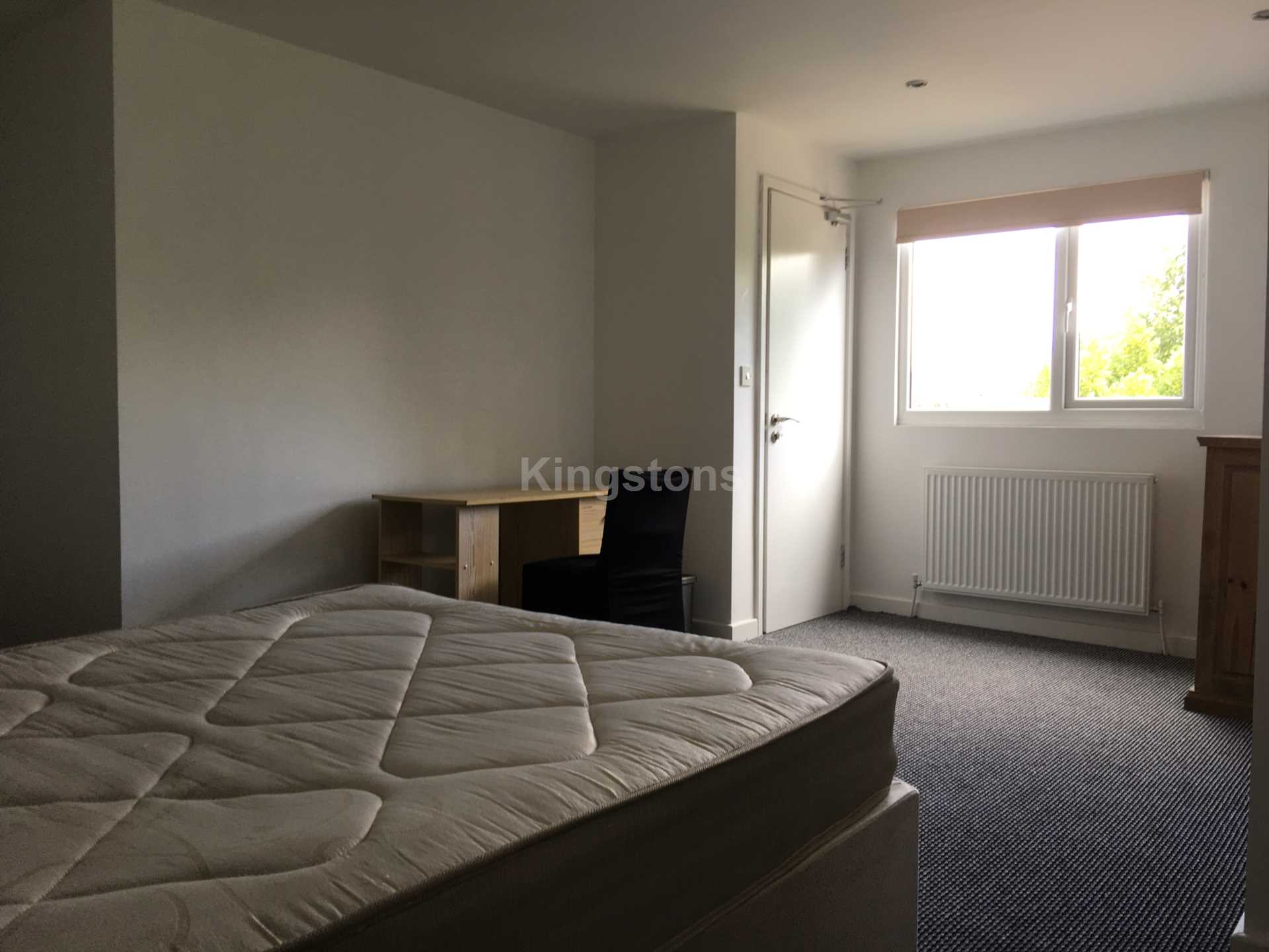 Senghenydd Road, Cathays, Cardiff, CF24 4AG, Image 15