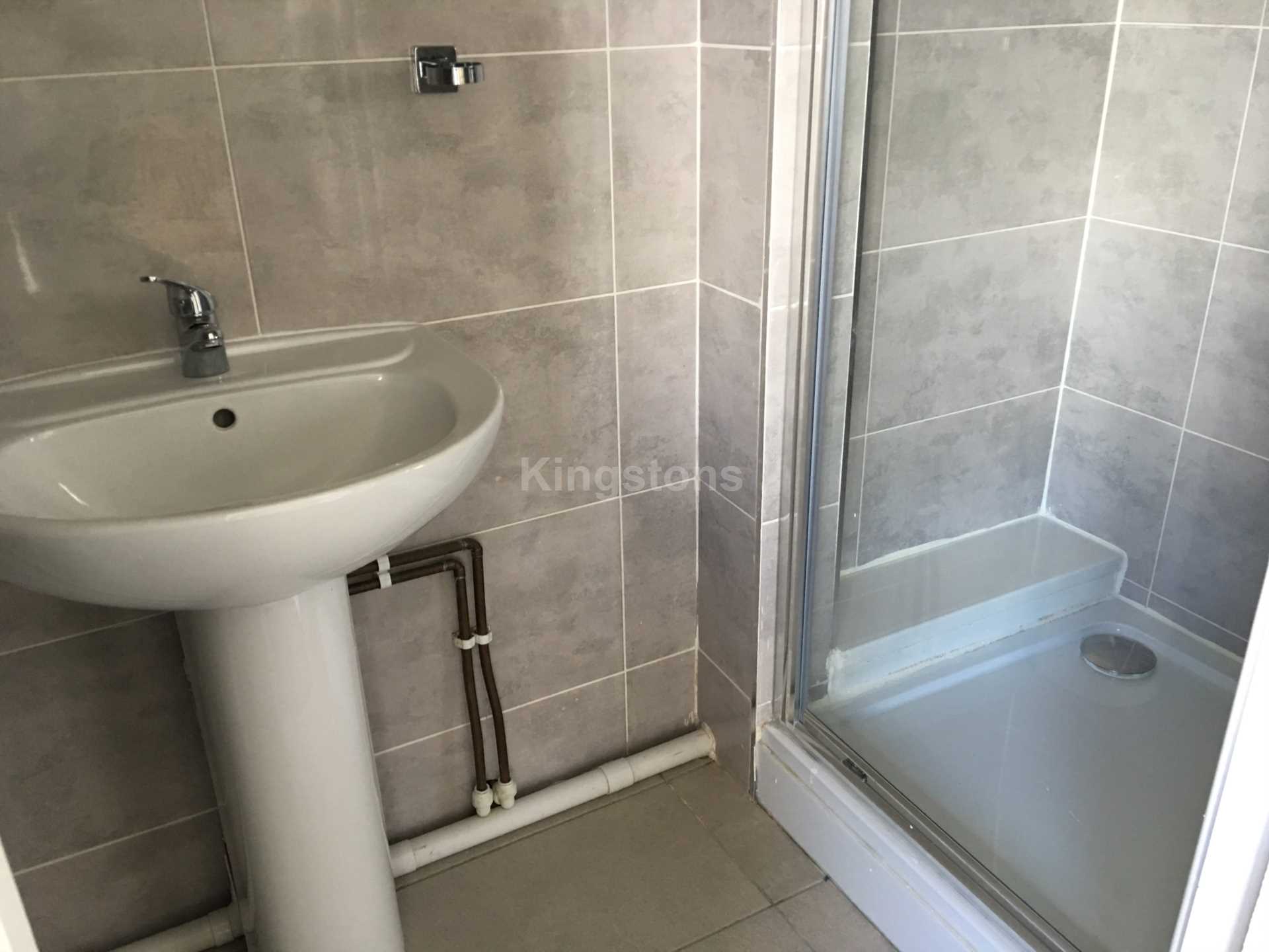Senghenydd Road, Cathays, Cardiff, CF24 4AG, Image 17