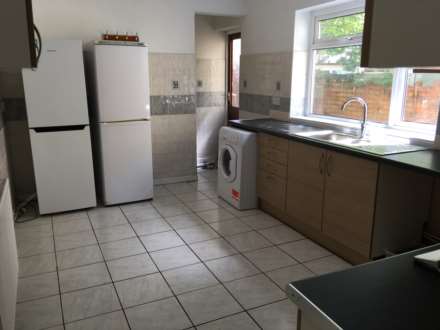Senghenydd Road, Cathays, Cardiff, CF24 4AG, Image 1