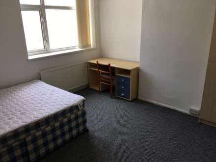 Senghenydd Road, Cathays, Cardiff, CF24 4AG, Image 11