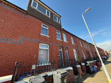 4 Bedroom Terrace, Florentia Street, Cathays, CF24 4PE