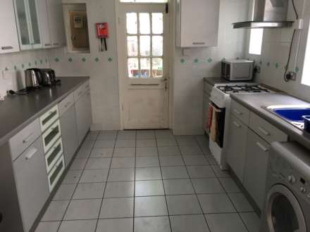 Property For Rent Senghennydd Road, Cathays, Cardiff