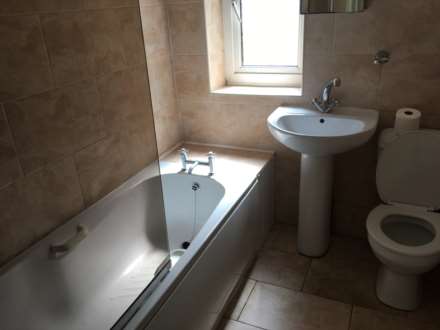 Senghenydd Road, Cathays, Cardiff, CF24 4AG, Image 6