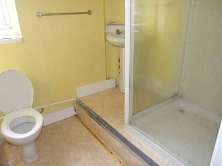 Tudor Street, Grangetown, Image 4