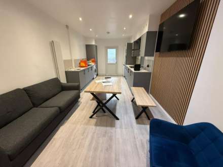 5 Bedroom Terrace, Mackintosh Place, Roath, Cardiff, CF24 4RR