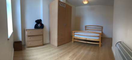 City Road, Roath, Image 1