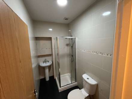 City Road, Roath, Image 5