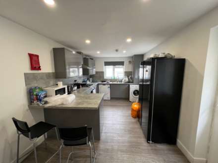 Property For Rent Crwys Road, Cathays, Cardiff