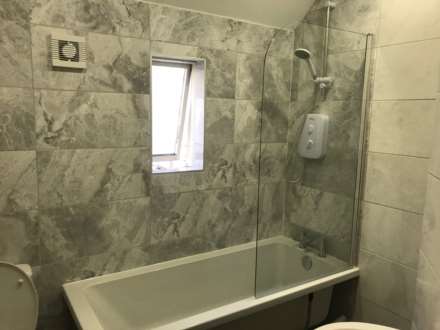 Mackintosh Place, Roath, Cardiff, CF24 4RL, Image 11