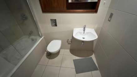Admiral House, Newport Road, Roath, Cardiff, CF24 0DH, Image 9