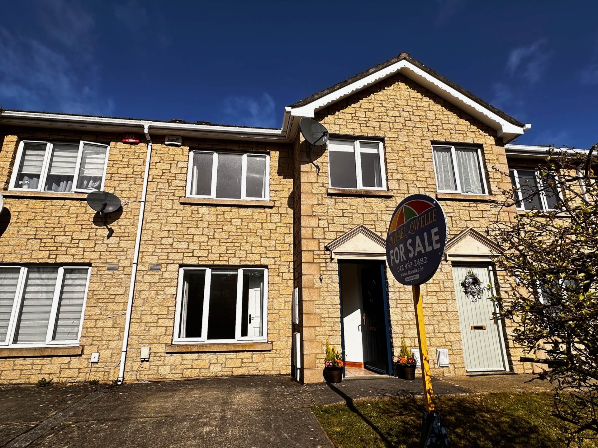 27 College Manor, Dundalk