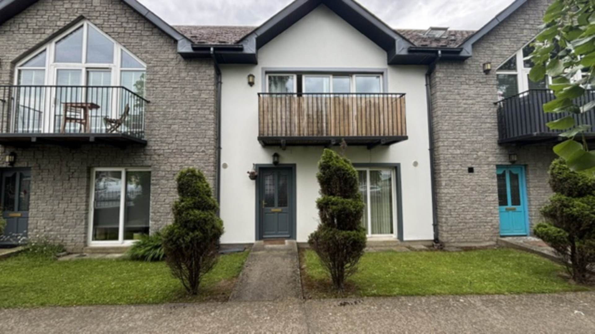 2 Brickfield Court, Armagh Road