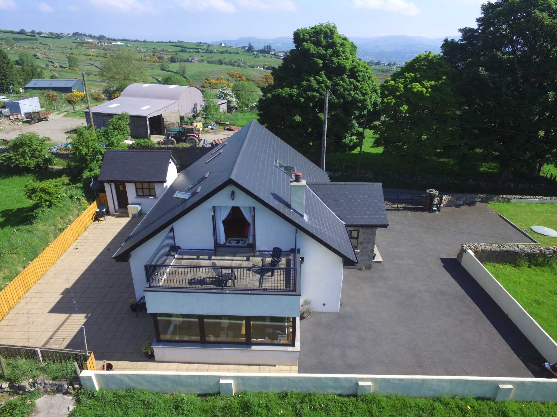 Omeath, Dundalk