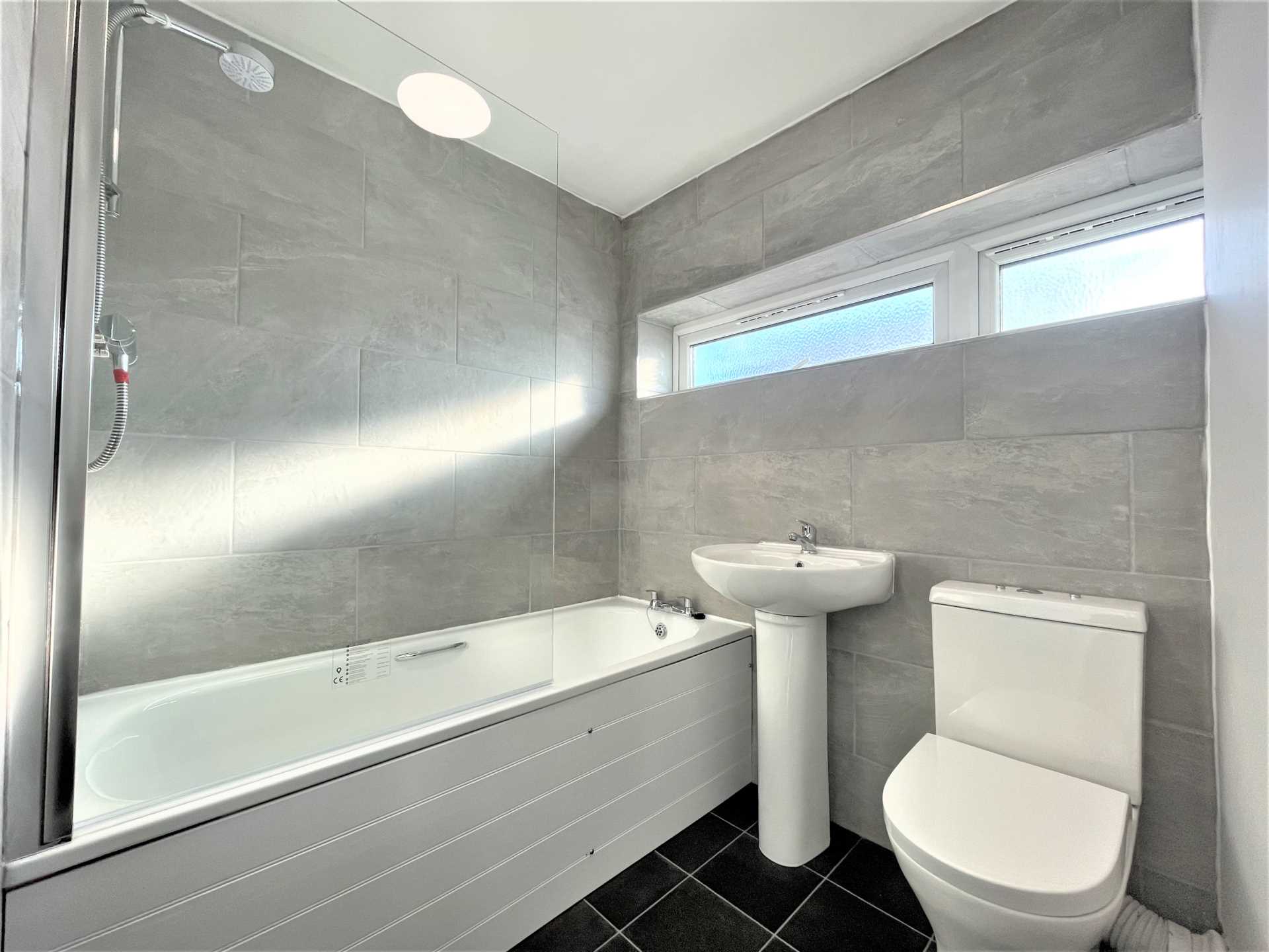 Parton Road, Aylesbury, Image 4