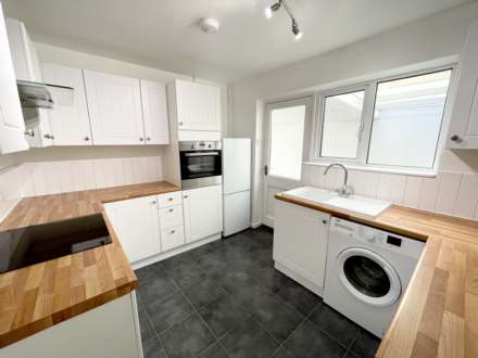 Aplin Road, Aylesbury, Image 2