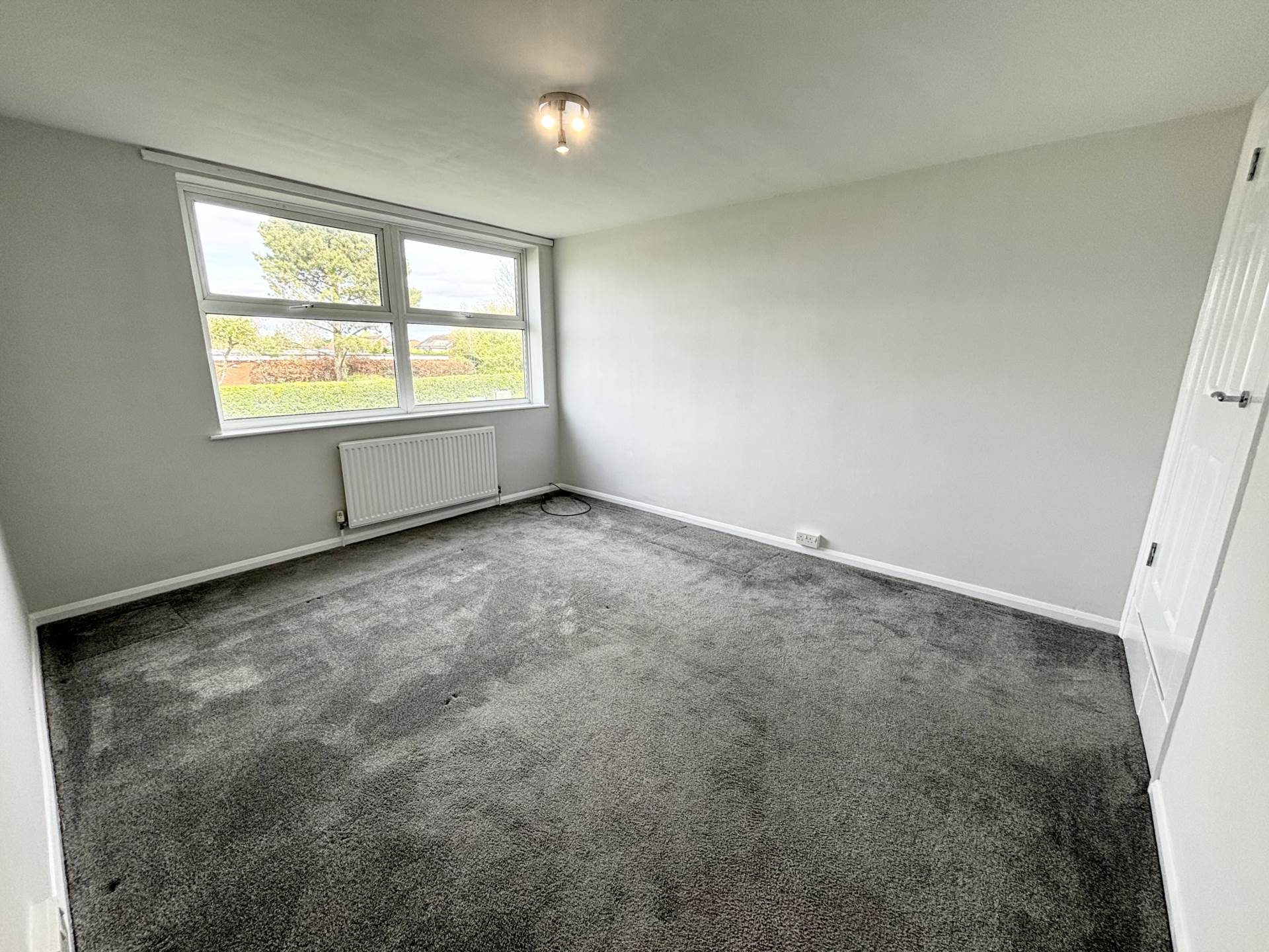 Broughton Avenue, Aylesbury, Image 7