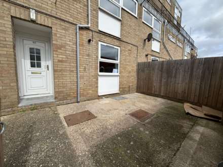 Broughton Avenue, Aylesbury, Image 10