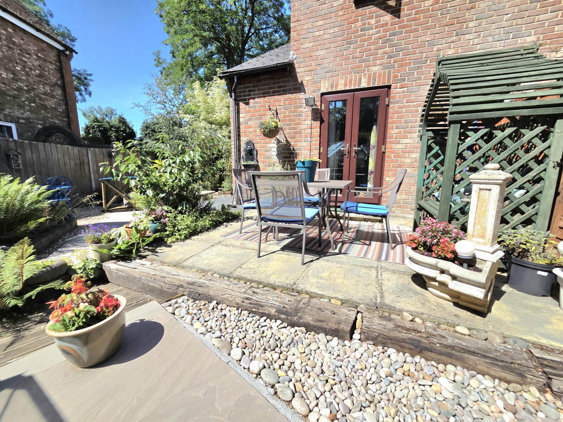 Plantation Road, Leighton Buzzard, Image 22