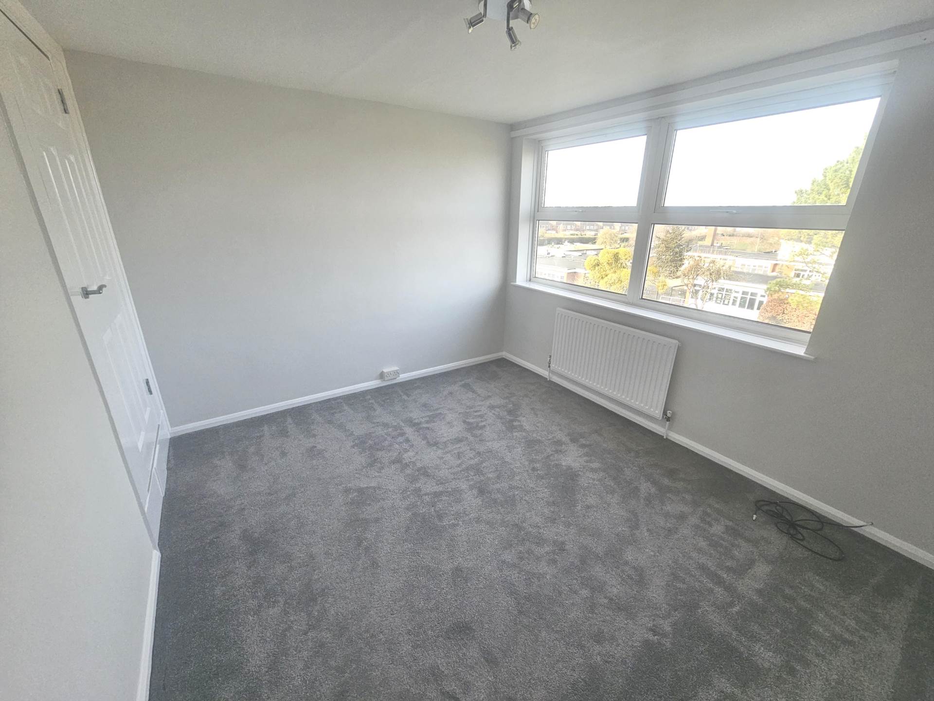 Broughton Avenue, Aylesbury, Image 5