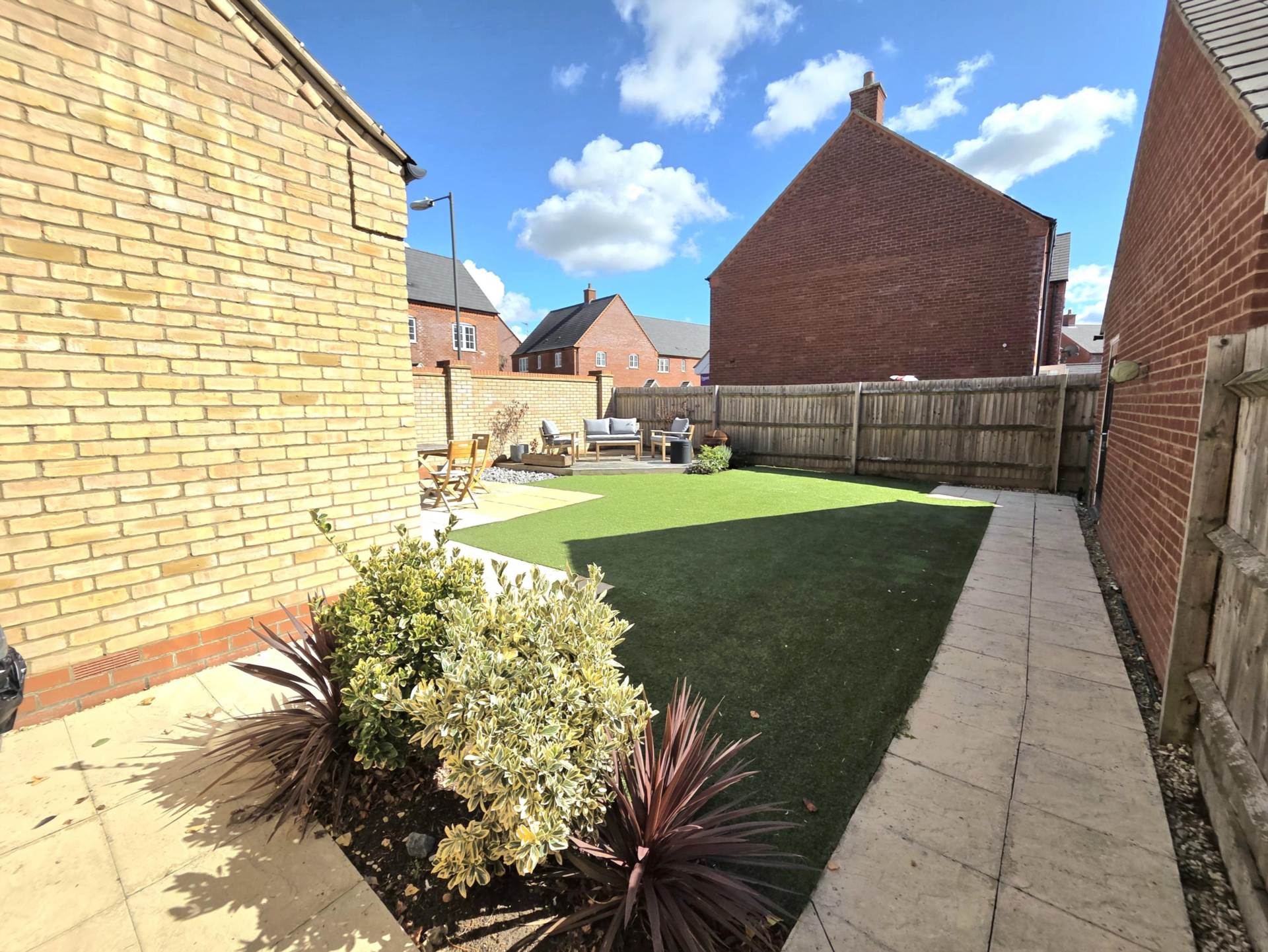 Siddington Drive, Aylesbury, Image 30
