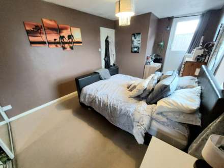 Ebble Close, Aylesbury, Image 13