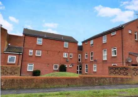 Ebble Close, Aylesbury, Image 17