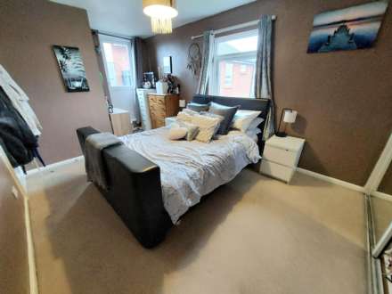 Ebble Close, Aylesbury, Image 4