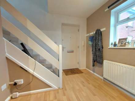 Ebble Close, Aylesbury, Image 8