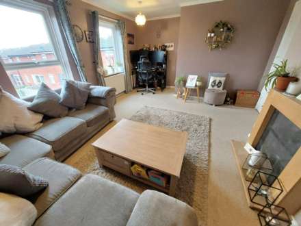 Ebble Close, Aylesbury, Image 9